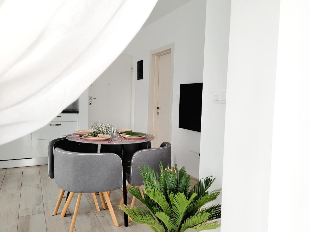 Rosemarie Beach Suites Ζαντάρ Εξωτερικό φωτογραφία