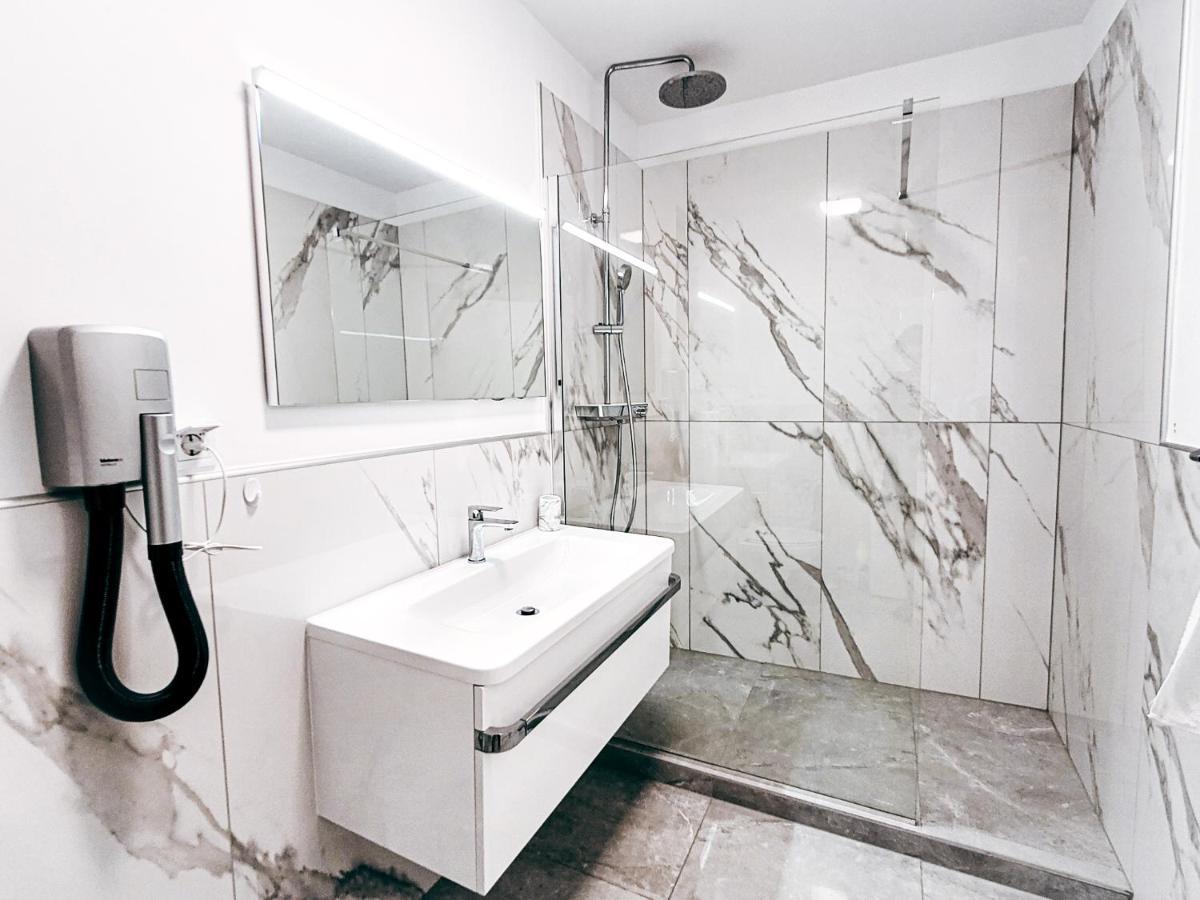 Rosemarie Beach Suites Ζαντάρ Εξωτερικό φωτογραφία